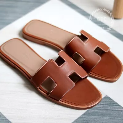 Barenia Sandal