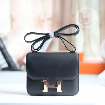 89 Noir Black Box Constance 19cm RGHW