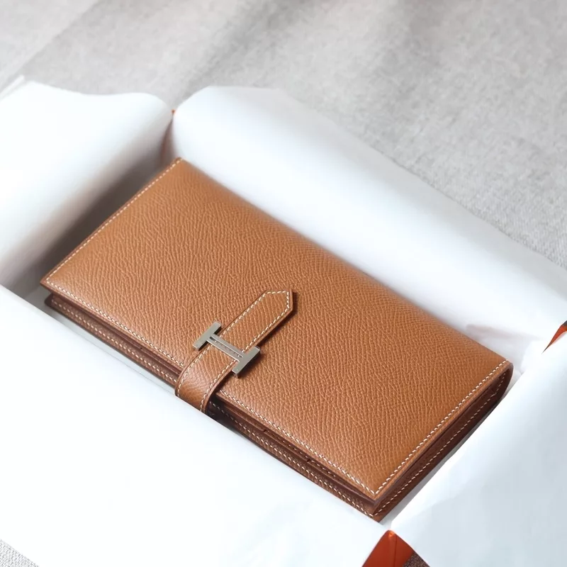 c37 gold epsom bearn wallet PHW