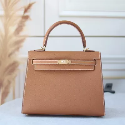 C37 GOLD epsom kelly 25 sellier with GHW