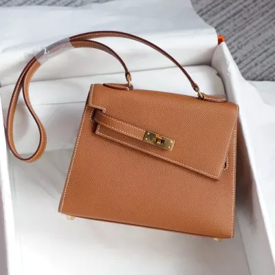 c37 gold epsom kelly en Desordre 20 with ghw