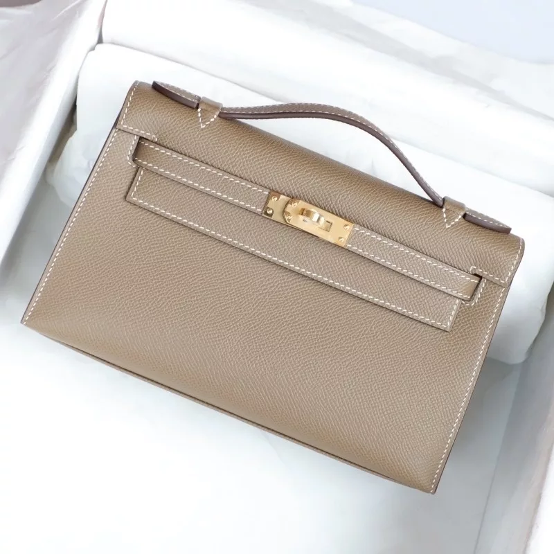 ck18 etoupe epsom kelly pochette with ghw
