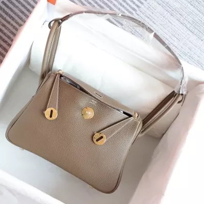 CK18 etoupe clemence lindy 26 with ghw