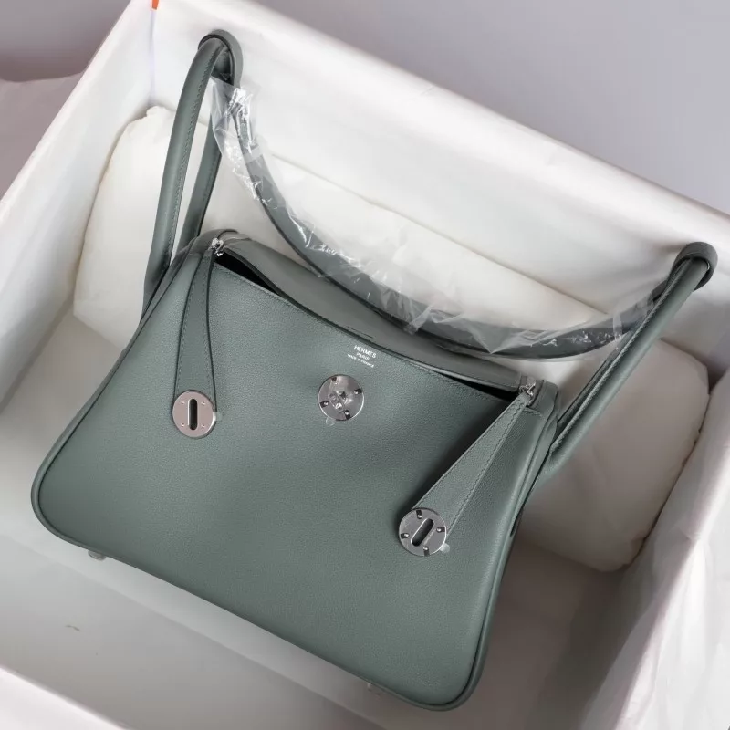 C63 VERT AMANDE EverColor LINDY 26 PHW