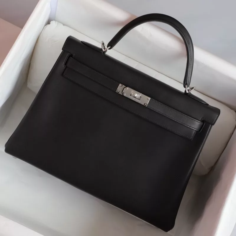CK89 Nior barenia leather kelly 32 retourne with phw