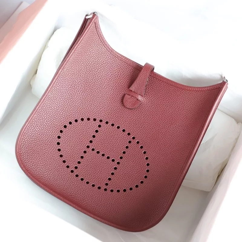 rouge h clemence evelyne PM with phw