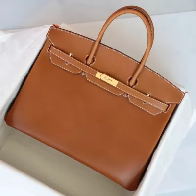 37 GoId barenia birkin 40 with ghw