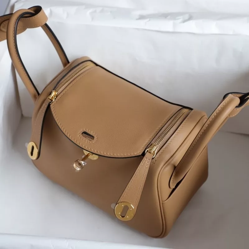 0M Chai swift and mauve syIvestre interior lindy mini with ghw