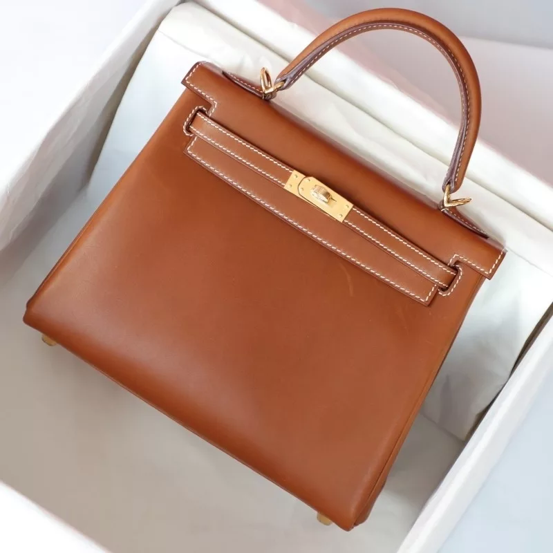 C37 GOLD barenia kelly 25 retourne with ghw