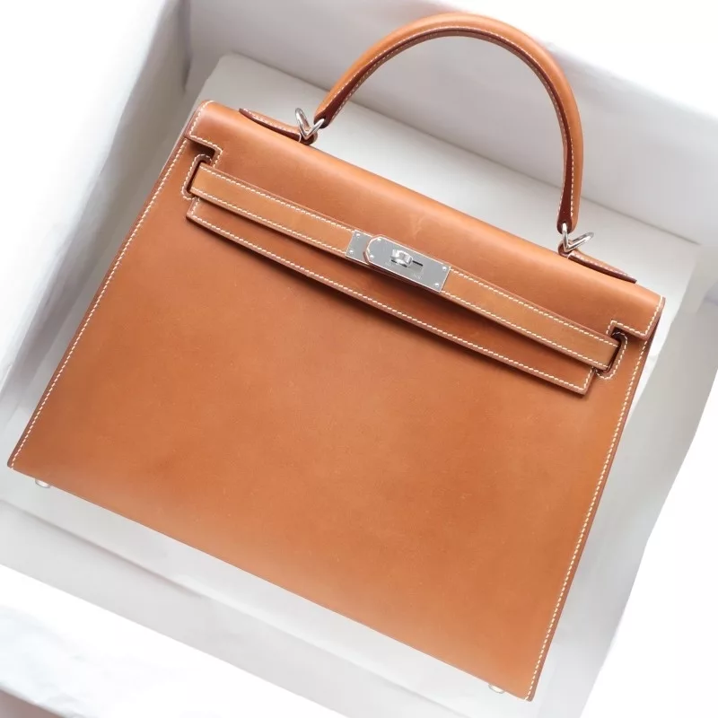 37 gold fauve barenia kelly 32 sellier with phw