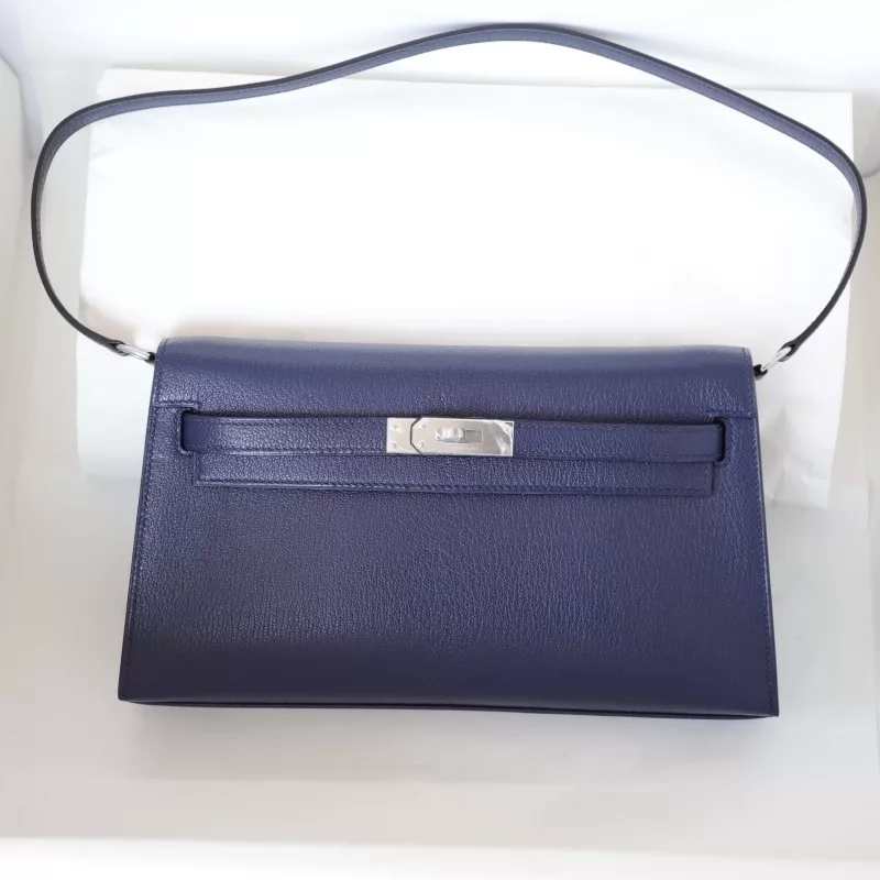 73 Bleu saphir cherve mysore kelly elan with phw