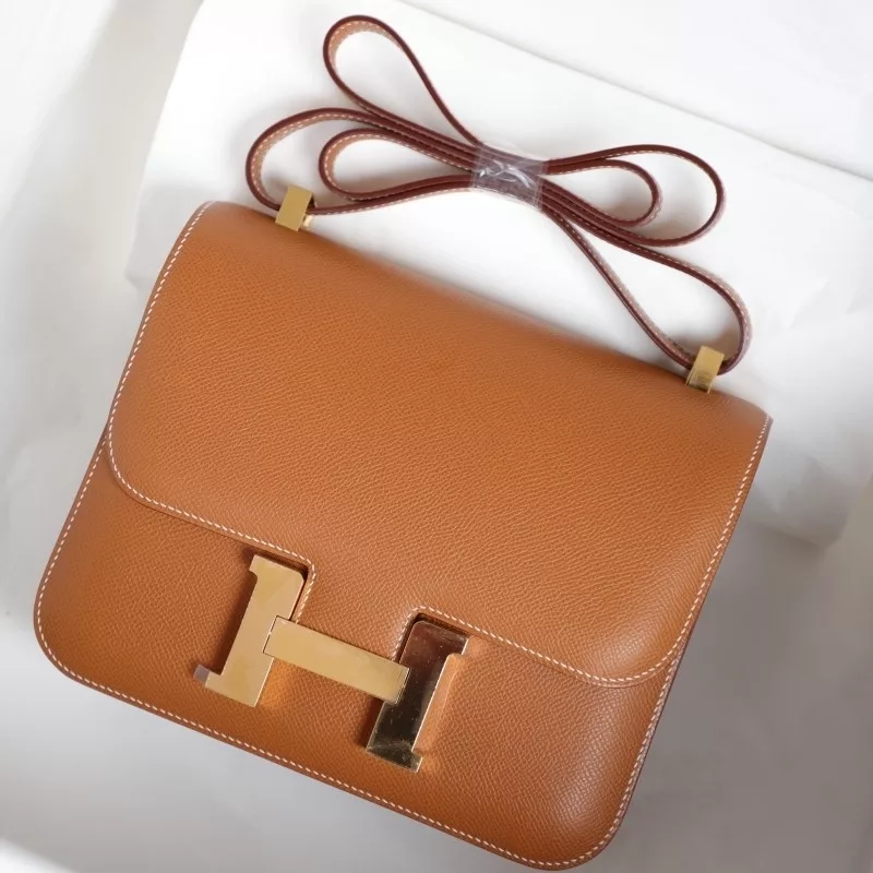 C37 GOLD epsom constance 24 with ghw