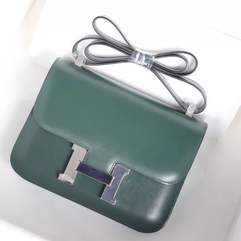 Mirror 67 Vert Fonce box calf constance 24 silver hardware