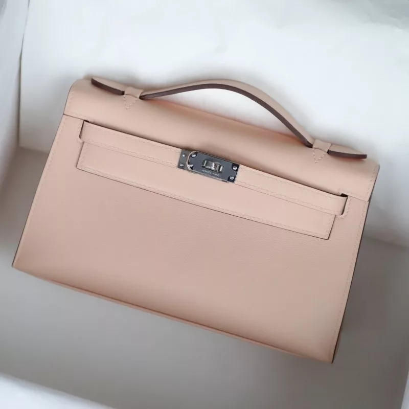 F3 Nude Kelly pochette swift with phw