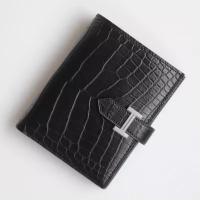 Compact bearn Black Matt alligator PHW
