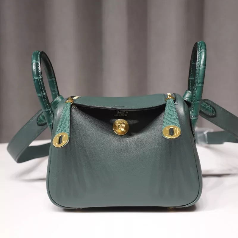 6O Vert Cypres swift and matte alligator mini lindy with ghw