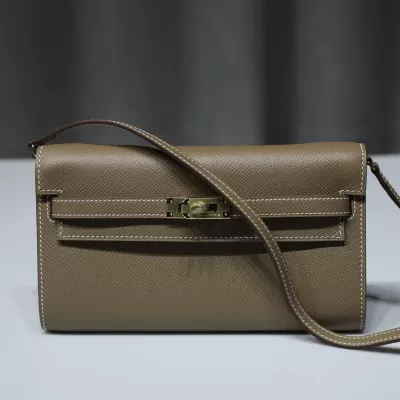 CK18 etoupe Epsom Kelly To Go With ghw