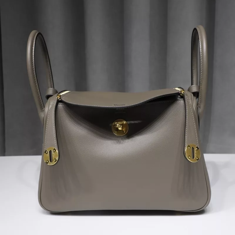 8F Etain Swift Lindy 26 With GHW