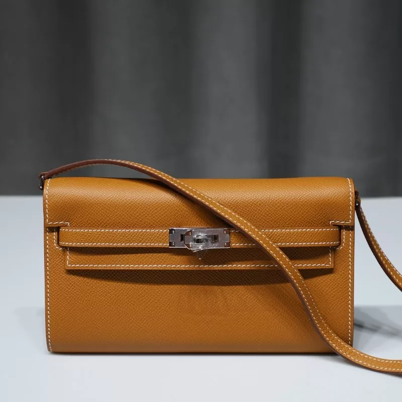 C37 GOLD Epsom Kelly To Go With PHW