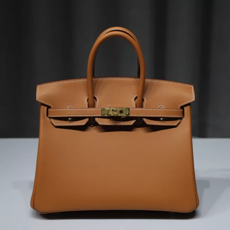 C37 GOLD Jonathan birkin 25 with GHW