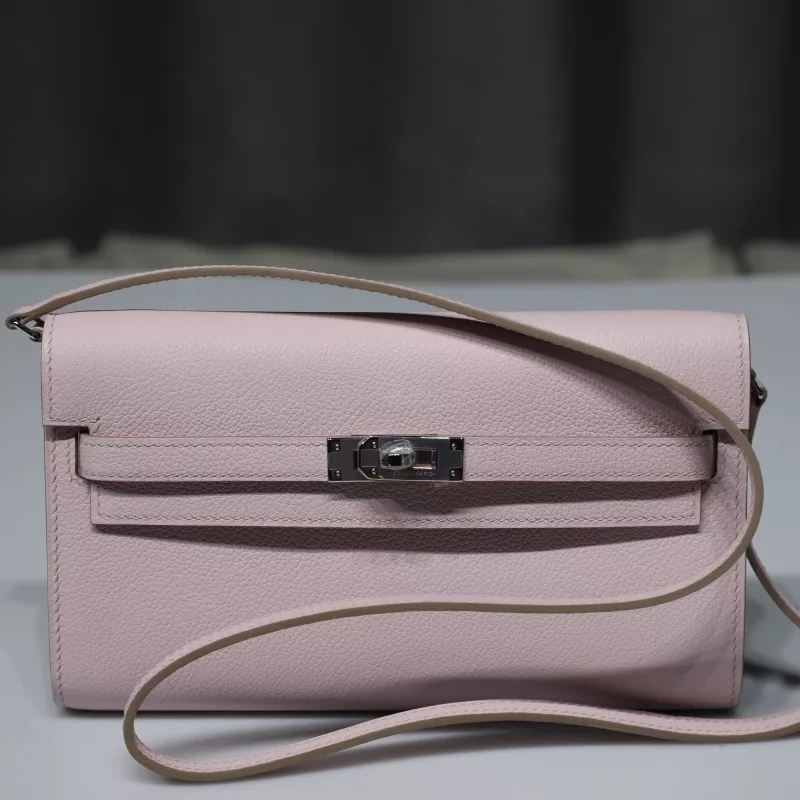 09 Mauve pale Evercolor Kelly to go with PHW