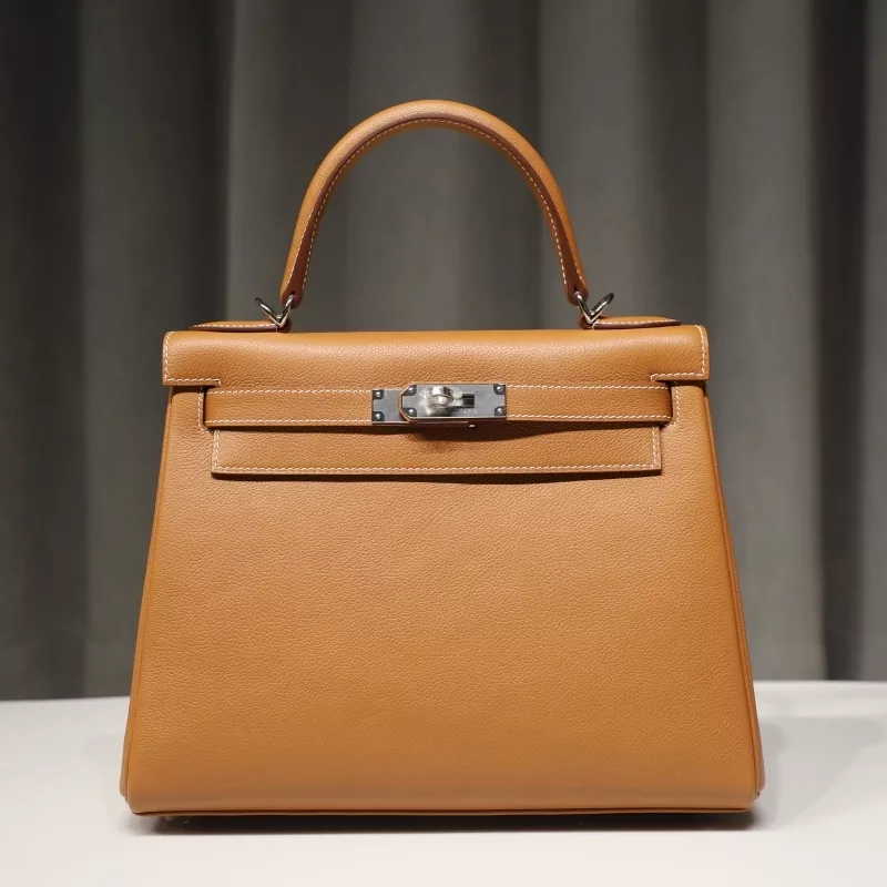 C37 GOLD evercolor kelly 28 retourne with PHW