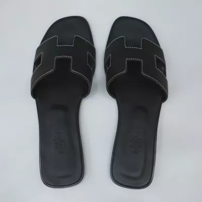 nior barenia oran sandal size 39