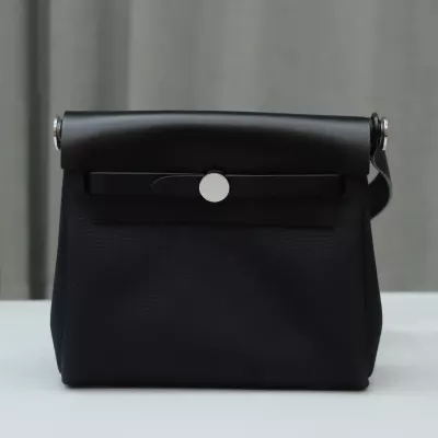 HERM&Egrave;S Herbag Zip Mini 20 Nior (CK89) Palladium hardware