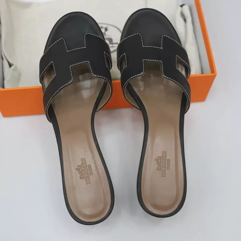 CK89 Nior barenia oran sandal size 39 with heel