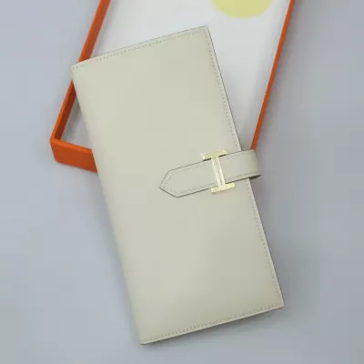 C10 Craie Epsom Bearn Wallet GHW