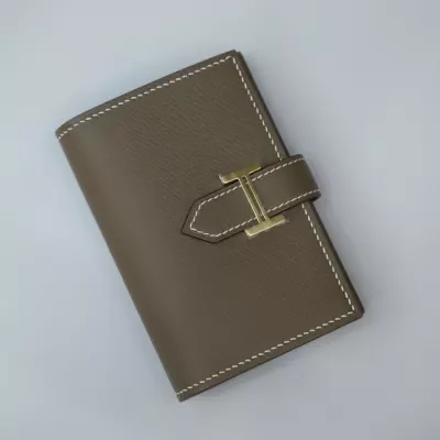 CK18 Etoupe Bearn mini wallet Epsom GHW