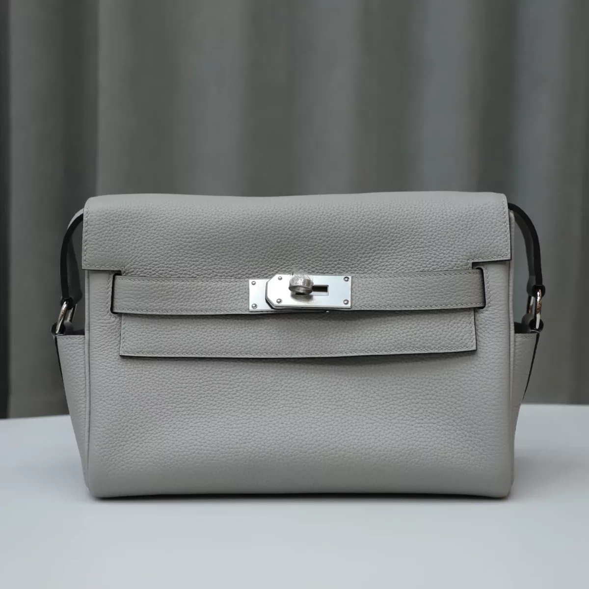 8U BIue GIacier Kelly Messenger Togo With Phw