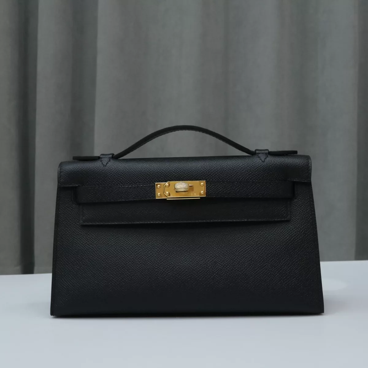 CK89 Nior/Black epsom kelly Pochette GHW