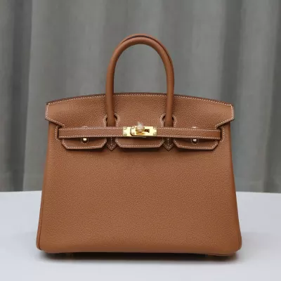 C37 GOLD togo birkin 25 with ghw