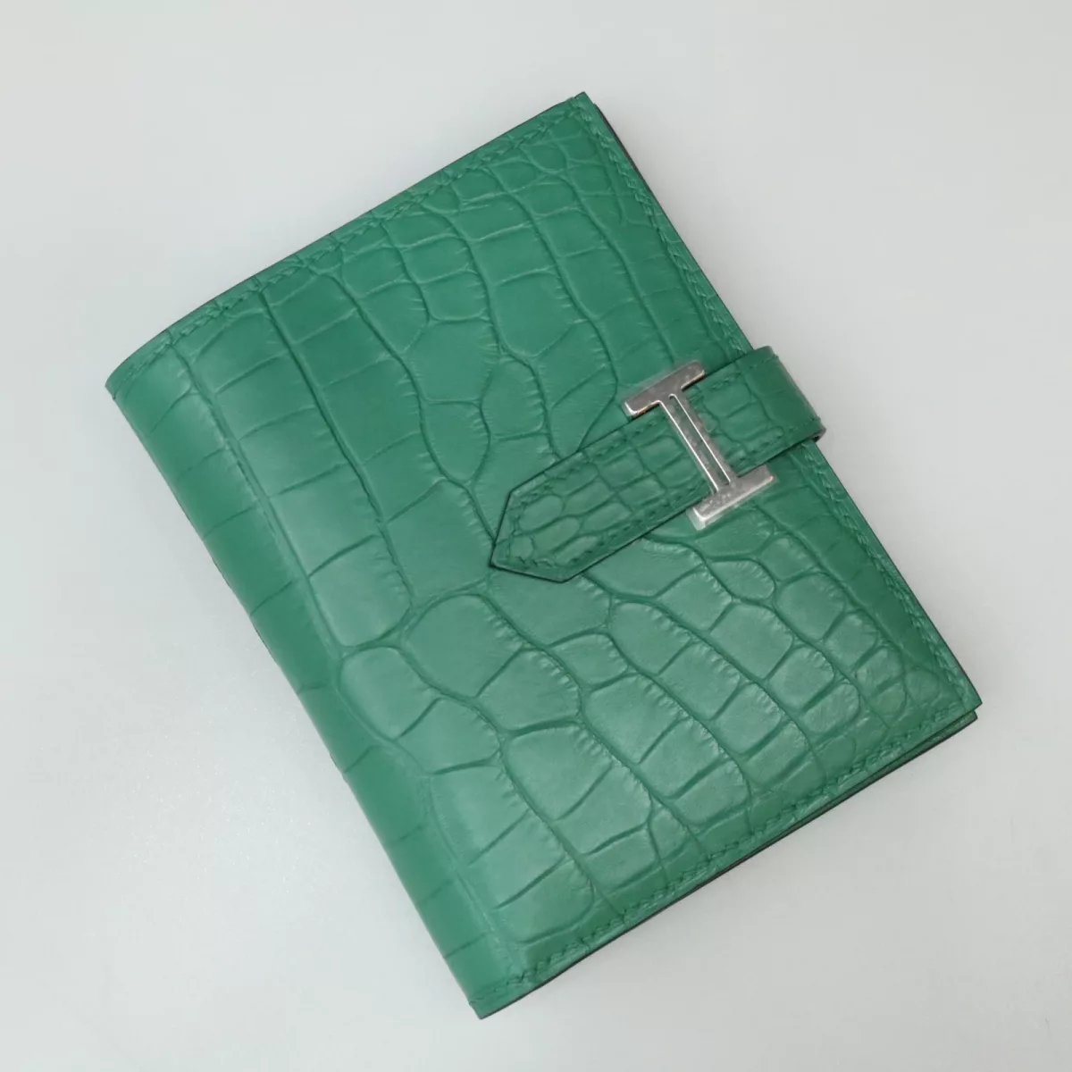 Compact bearn MaIachite Matt alligator PHW