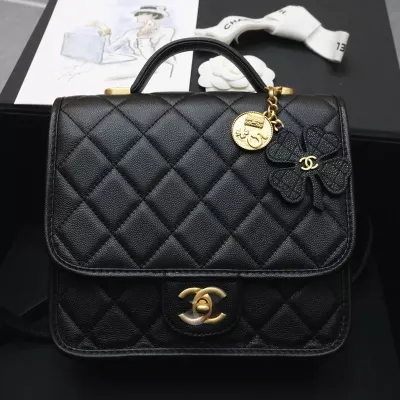 Chanel 25B backpack Black grained shiny calfskin &amp; gold-tone metal Size:19.5*22*7cm