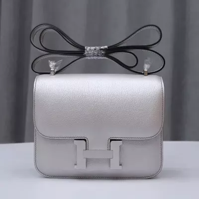 Constance 18 Metallic Olympic Silver Cherve Leather PHW