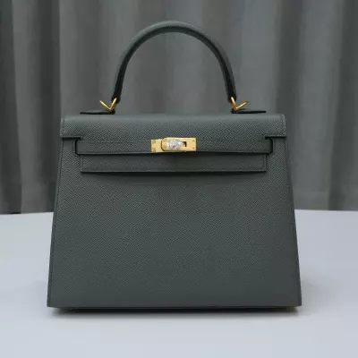 c63 vert amanda epsom and gris asphalte interior Kelly 25 with brushed GHW
