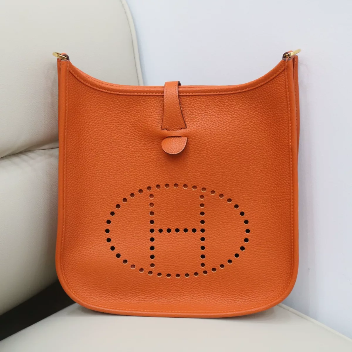 Orange clemence Evelyne Pm with ghw