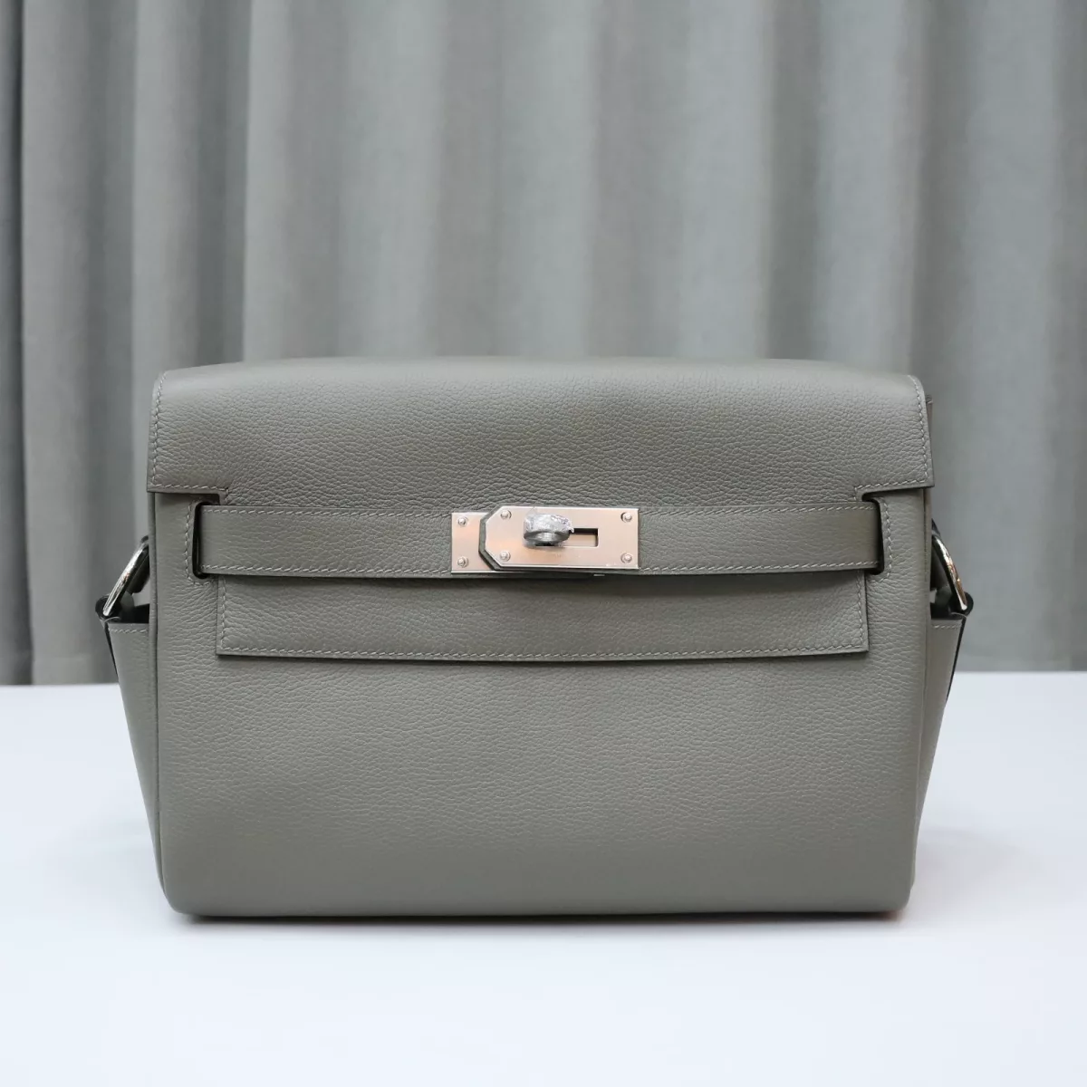 0L Gris Meyer Kelly Messenger Evercolor With PHW