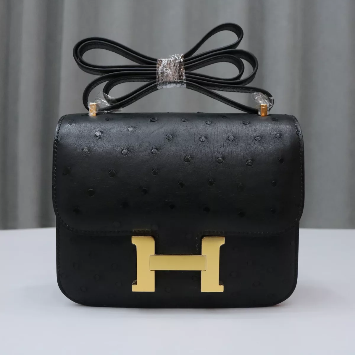 Hermes Constance 19 Mirror black Ostrich leather GHW