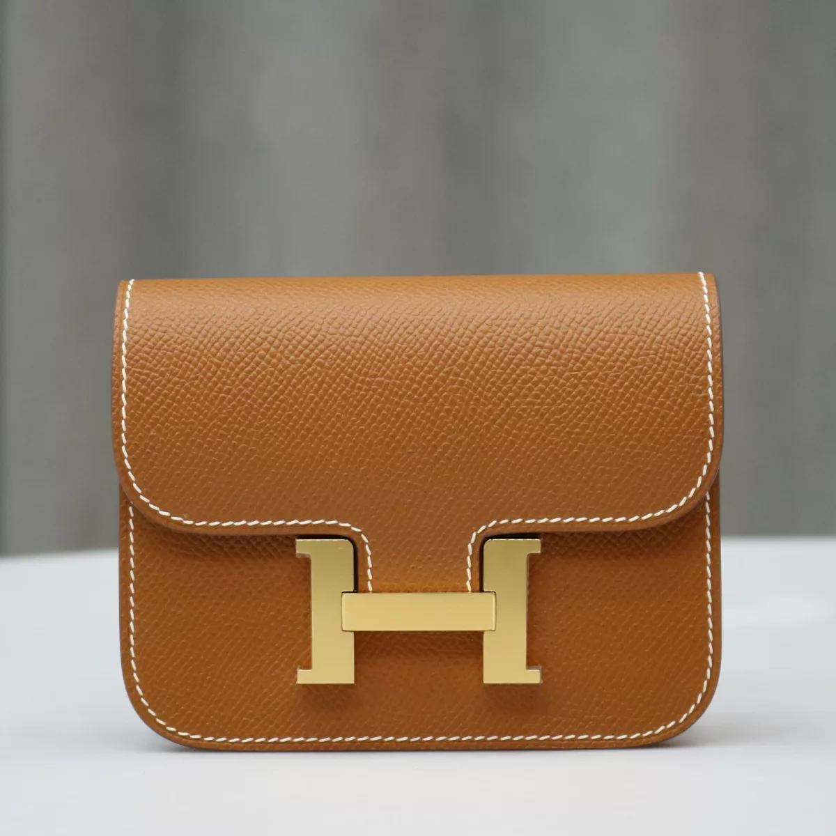 C37 GoId epsom constance slim with ghw