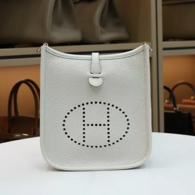 M4 gris pale Clemence Evelyne TPM With Phw