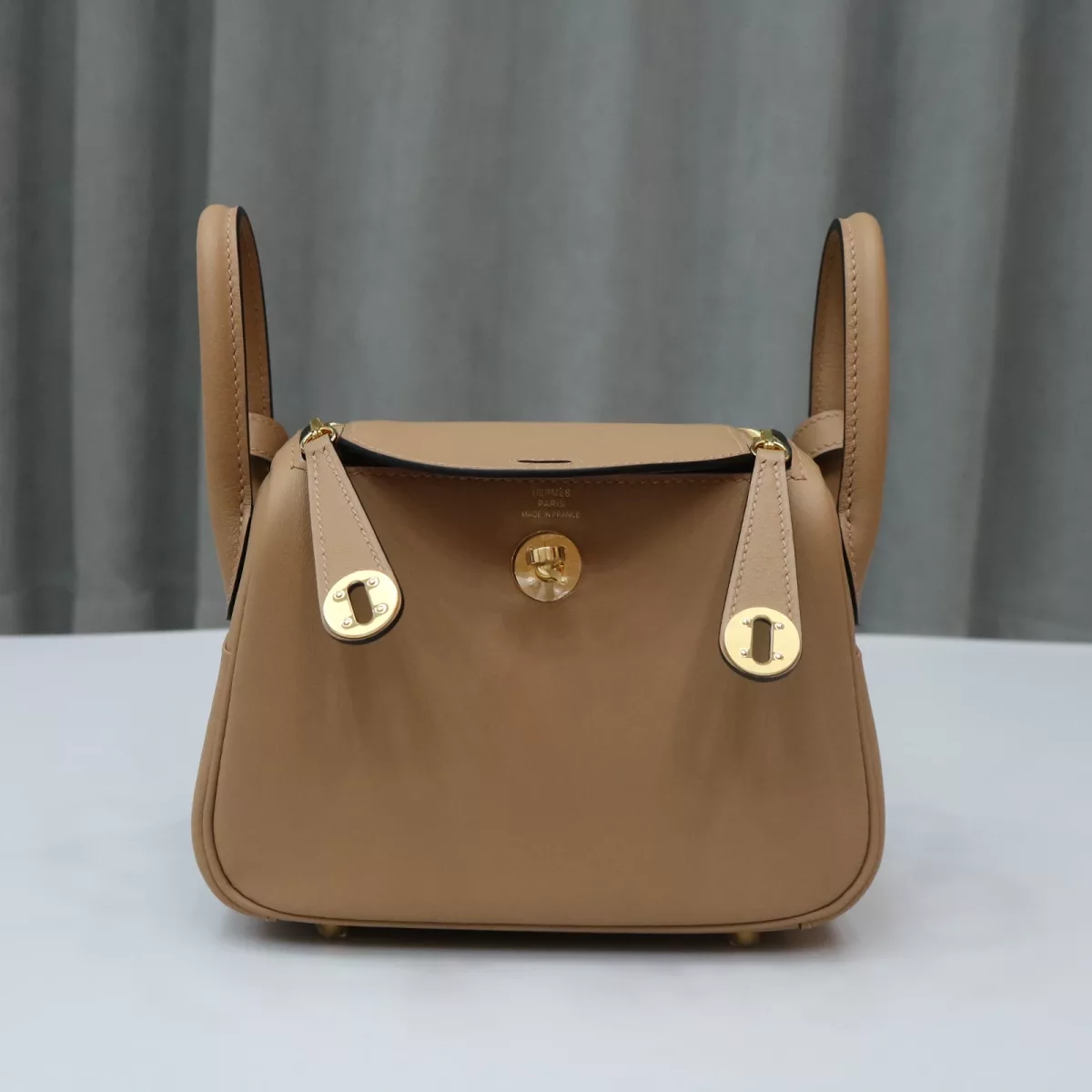 0M Chai swift and mauve syIvestre interior lindy mini with ghw