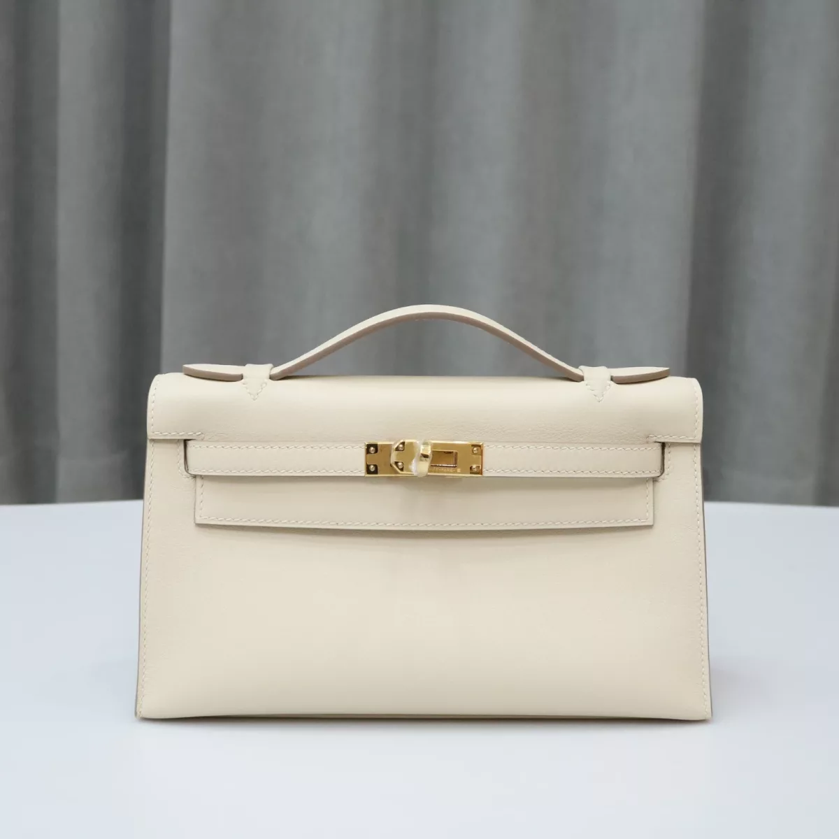 C10 Craie swift kelly pochette with ghw