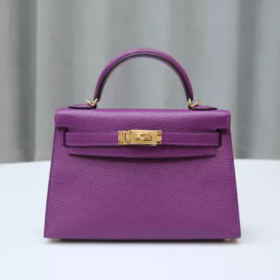 P9 Anemone cherve mini kelly II with GHW