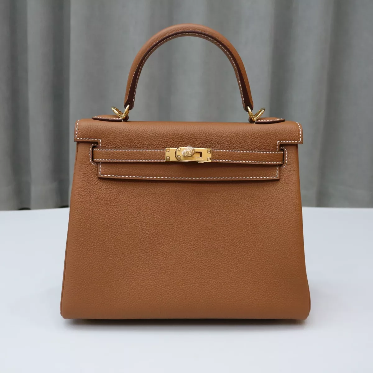 C37 GOLD togo kelly 25 retourne with ghw
