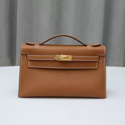 C37 GOLD Swift kelly pochette with ghw