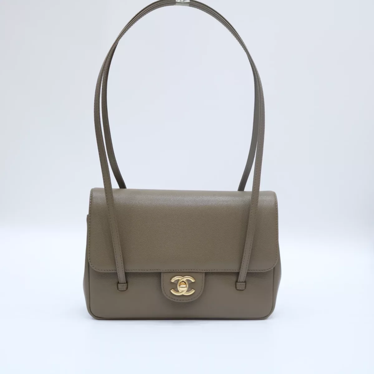 etoupe Shiny Caviar Chanel Preppy COCO Small Flap size：15*22*7cm