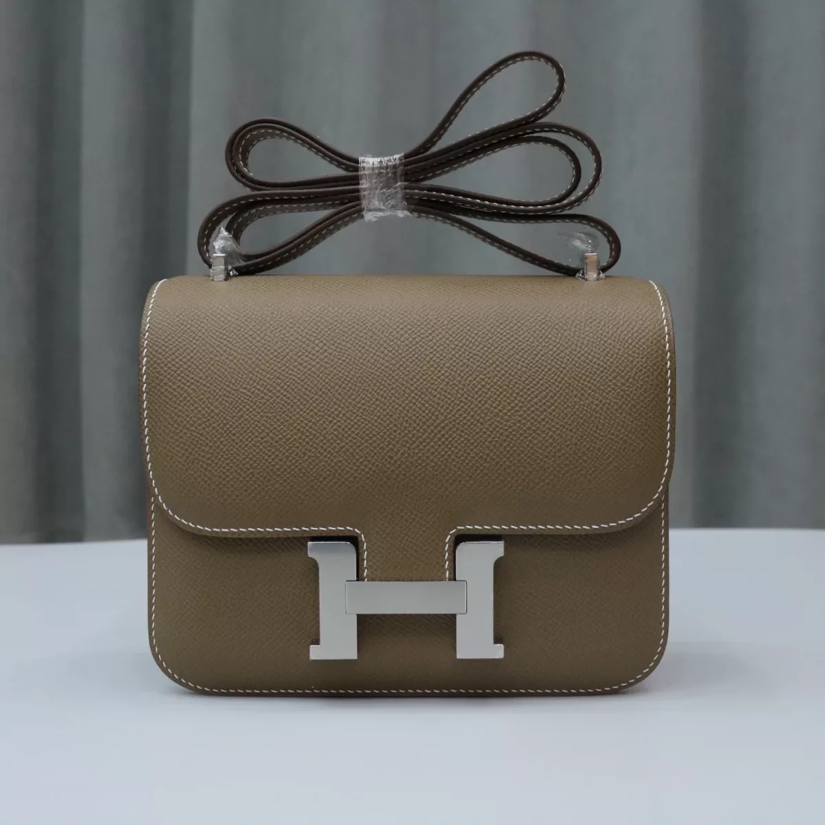 ck18 etoupe epsom constance 19cm PHW